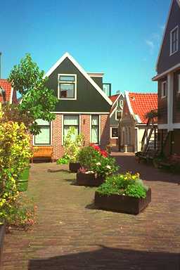Volendam - Typische Häuser