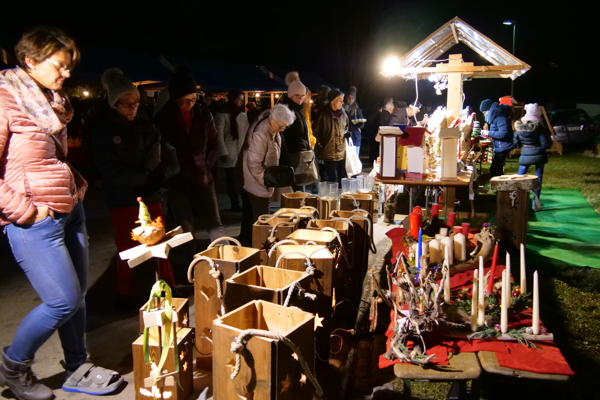 Impressionen vom Weihnachtsmarkt Ganterschwil 2018