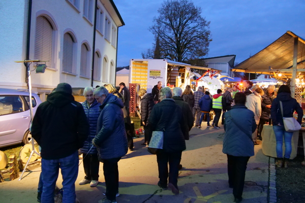Impressionen vom Weihnachtsmarkt Ganterschwil 2019