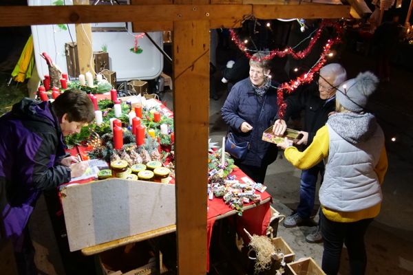 Impressionen vom Weihnachtsmarkt Ganterschwil 2019